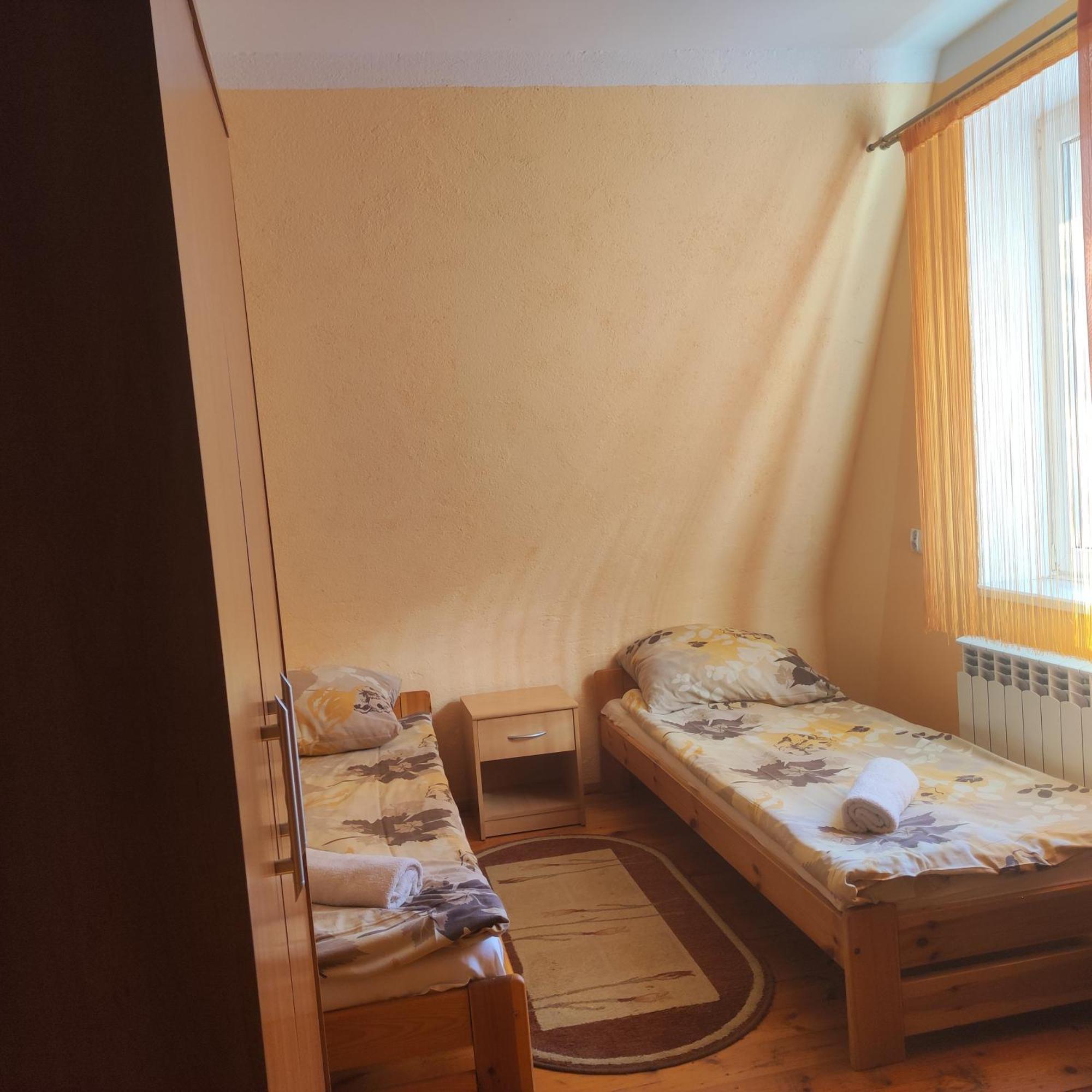 Zbojnicka Chata Zieleniec  Buitenkant foto
